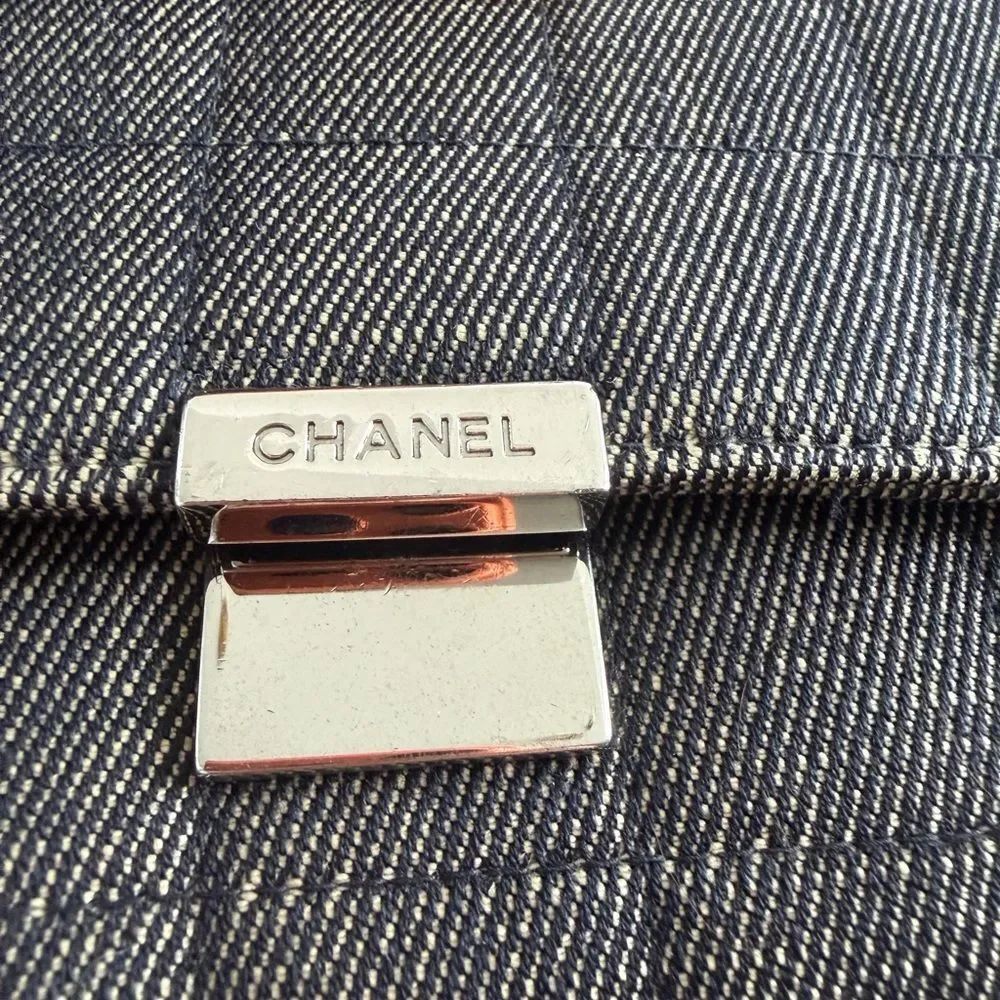 Chanel Chocolate Bar Chain Flap Shoulder/ Clutch Bag - Picture 13 of 15